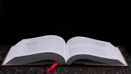 乒乓球桌子安装教程