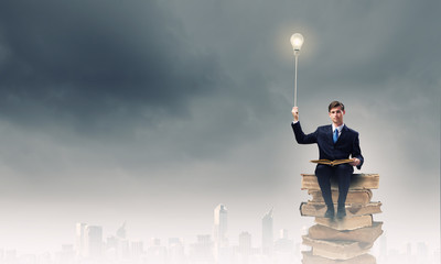 乒乓球世界冠军马龙现在怎么样了？