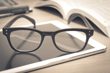 怎么挑选乒乓球球拍子